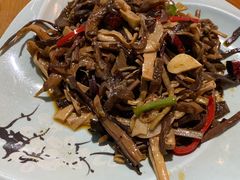 -小厨子私房菜·云南美食店