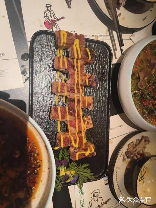 胡桃里乐队酒馆(鎏嘉码头店)图片