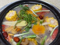 -九寨沟特色牦牛肉汤锅