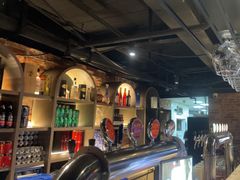 -麦凯伦烧烤·精酿超级工厂店(金桥总店)