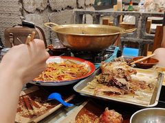 -破瓦寒窑·地摊烤羊排