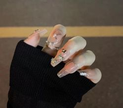 -Touch Nail·品质·美甲美睫