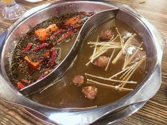 -鲜牛鲜生鲜肉火锅(松隽阳光城店)