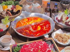 台式麻辣锅-湊湊火锅·茶憩(杭州湖滨银泰in77店)