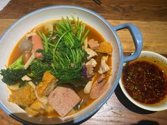 -万记麻辣烫国展总店