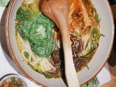 -百春原湖南牛肉粉(百联世纪店)