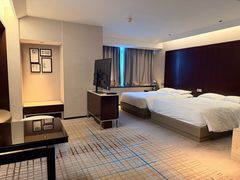 -上海龙之梦万丽酒店