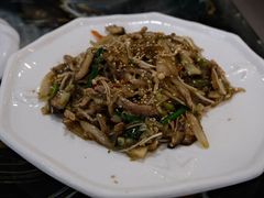 -桃园中华料理炸酱面(燕儿岛路店)