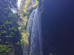 -龙水峡地缝景区