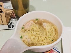 -新大咀港式茶餐厅(宝山万达店)