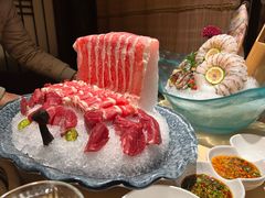 -余欢领鲜火锅(新街口店)