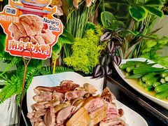 -晶丽香榭自助餐(南京大饭店)