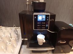 -筠咖啡西餐厅(上海国展宝龙丽筠酒店)