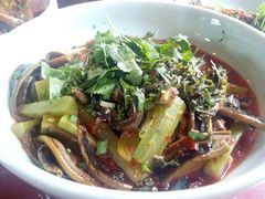 -美食村花园餐厅