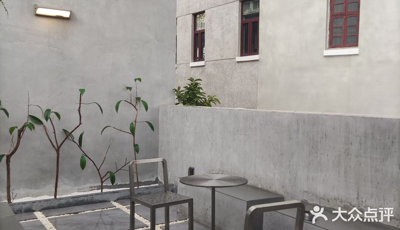 新晋网红拍照地[调皮]这家奶茶我爱