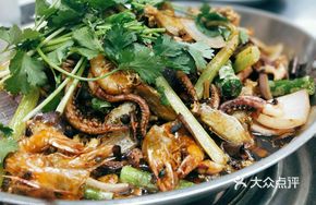 Spicy Catfish Shrimp Squid