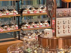 -Laderach 莱德拉(上海环贸iapm店)