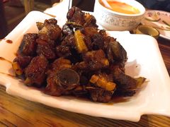 -小锅巴纳西餐厅