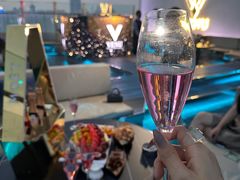 -VENU+海景酒廊