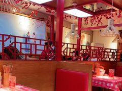 -思博半步颠小酒馆(梦时代店)