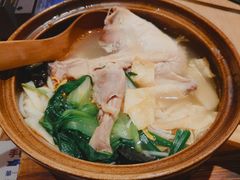 -刀小蛮半只鸡过桥米线(家乐福四元桥店)