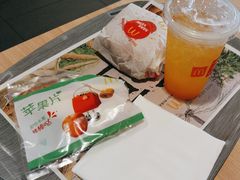 -麦当劳(时间广场店)