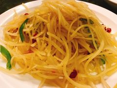 酸辣土豆丝-巴依餐厅(伟安楼店)