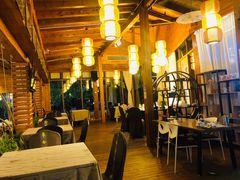-美人鱼悬崖海景餐厅(鹿嘴山庄店)