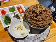 豪华五层牛肉饭-二丁目食堂(铁西星摩尔店)
