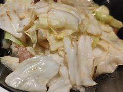 手撕包菜-刘胖子家常菜·蹄花焖藕(兴业店)