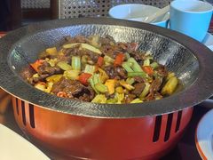 -魏铭鱼头捞饭(晋阳路店)