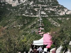 -抱犊寨风景区
