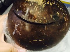 -志龙皇冠吃货椰子铺