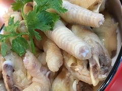 -虾弄弄海派小龙虾·牛羊蝎子火锅