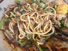 -方铲铲·成都板凳面(滨江银泰店)