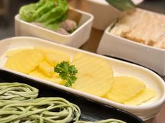 -左庭右院鲜牛肉火锅(七宝领展广场店)