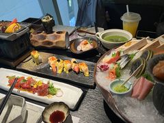 -花潮料理艺食馆(SM新生活广场店)