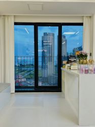 -Hello Lady发型设计