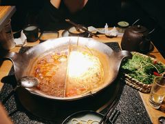 -湊湊火锅·茶憩(新中关购物中心店)