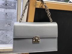 -CHARLES&KEITH(城西银泰店)