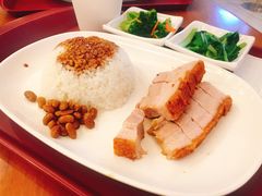 -了凡油鸡饭·面(台北101店)