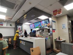 -华莱士·全鸡汉堡(沙井博岗店)