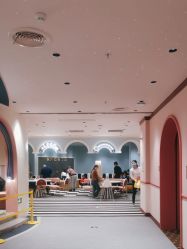 -奈尔宝家庭中心·亲子餐厅(北京东坝万达店)