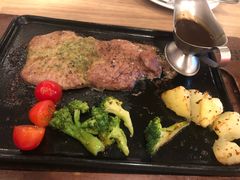 -必胜客(欧亚卖场店)