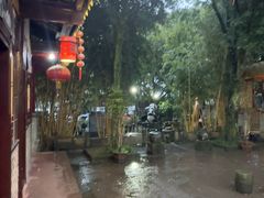 -土砂锅生态山庄·非遗砂锅雅鱼