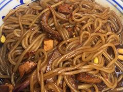 -珠宝街老左杂酱面馆
