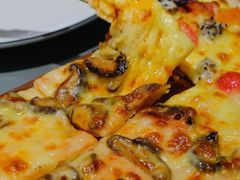 双拼薄饼-Ambra Haus琥珀屋精酿餐厅(宝山店)