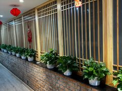 -鄱阳湖·江西小炒·瓦罐煨汤(五道口店)