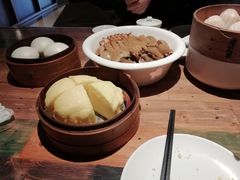 虾饺笋尖虾饺皇-小鹅皇港式餐厅(新抚万达店)