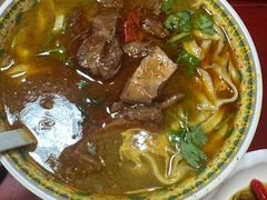 -金杨拉面王小吃面馆·牛三宝面·红烧牛肉粉